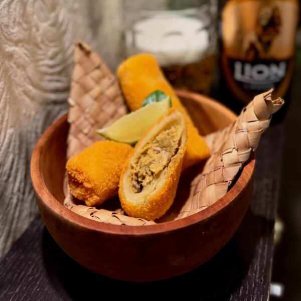 The Restaurant - The Newport Inn